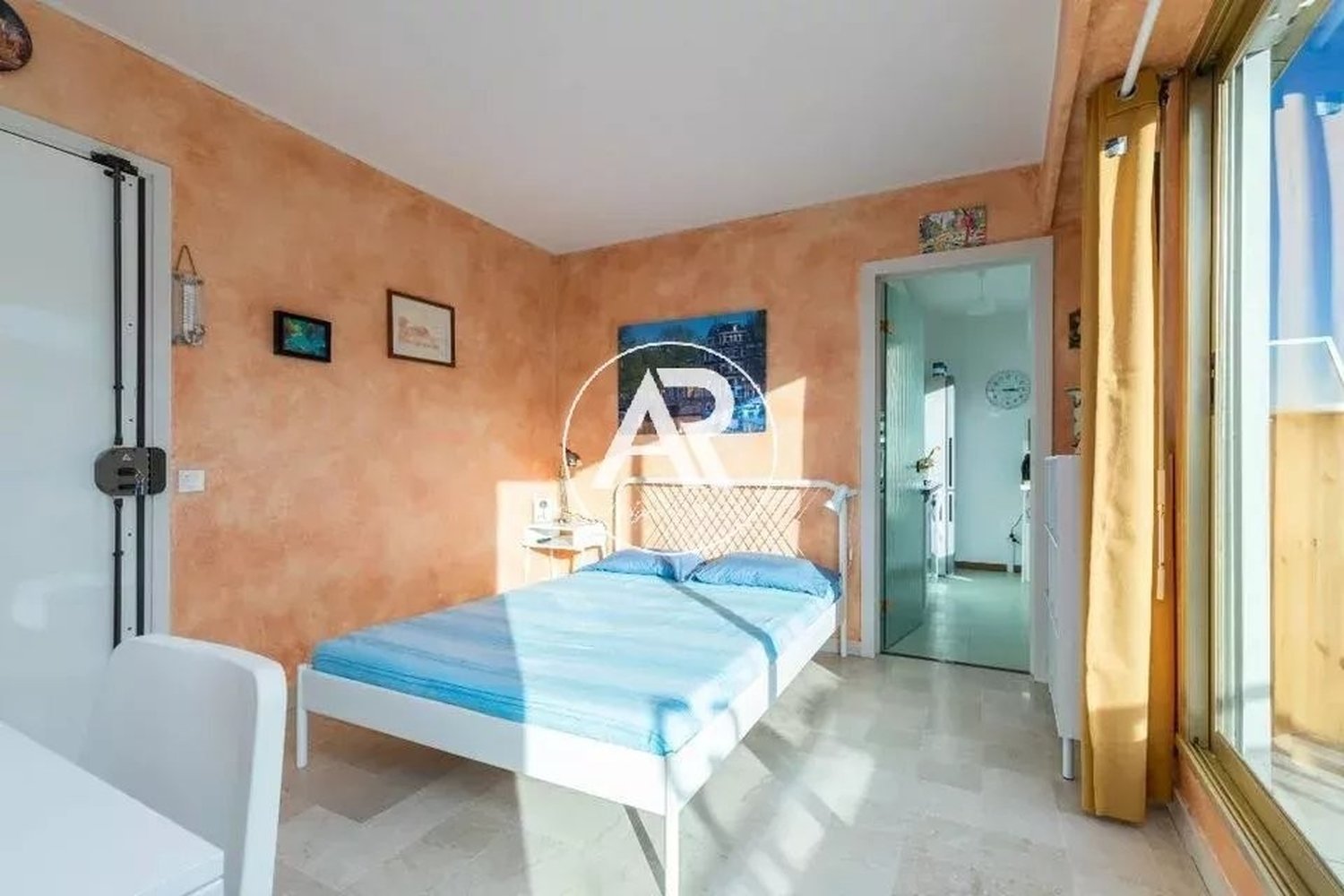 Property photo in Musicians Quarter