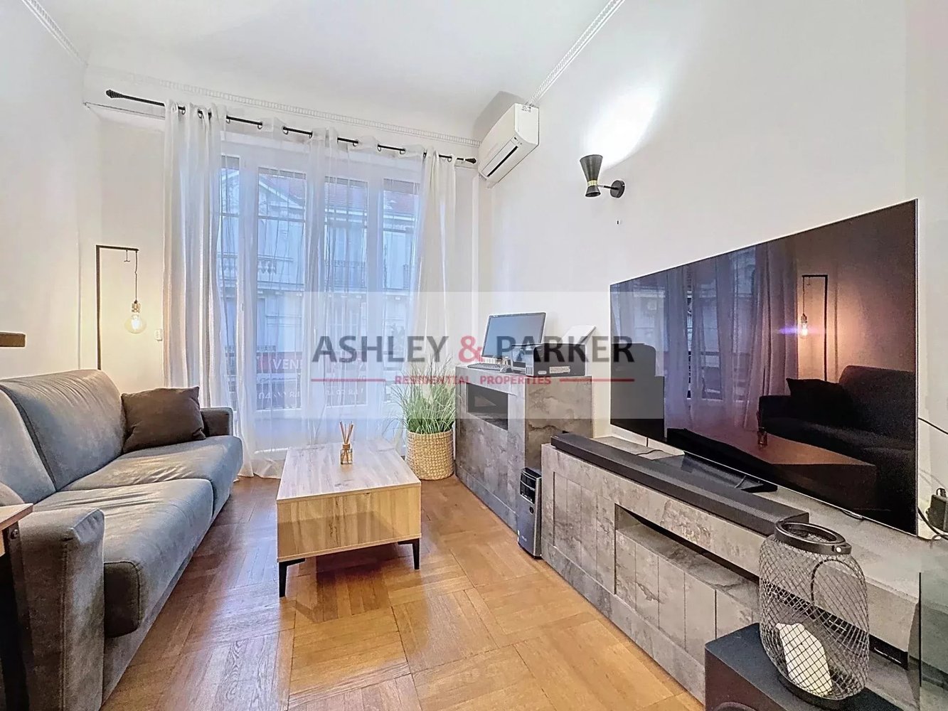 Property photo in Musicians Quarter