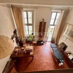 Property in Old Town