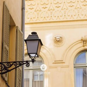 Property in Old Town