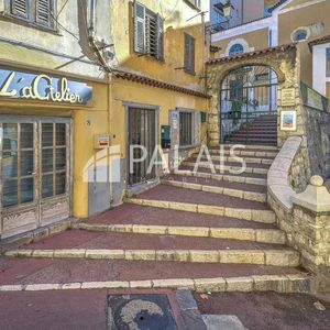 Property in Old Town