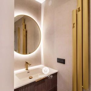 Property in Old Town