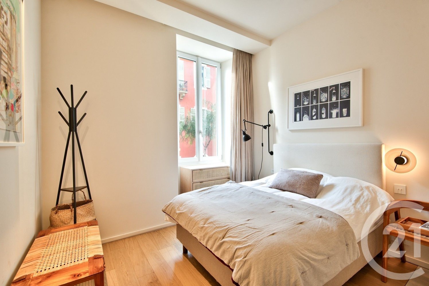 Property photo in Port