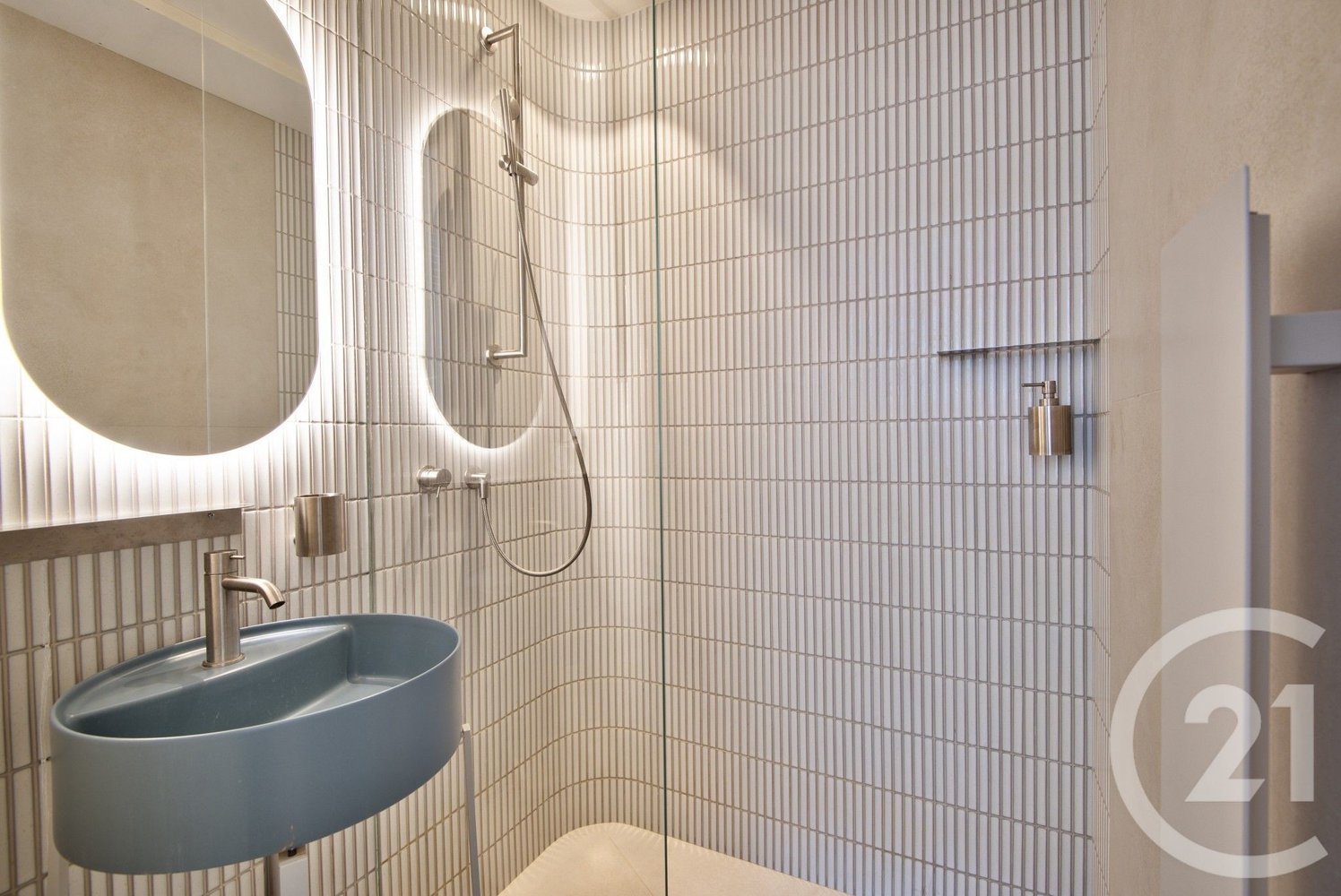 Property photo in Port