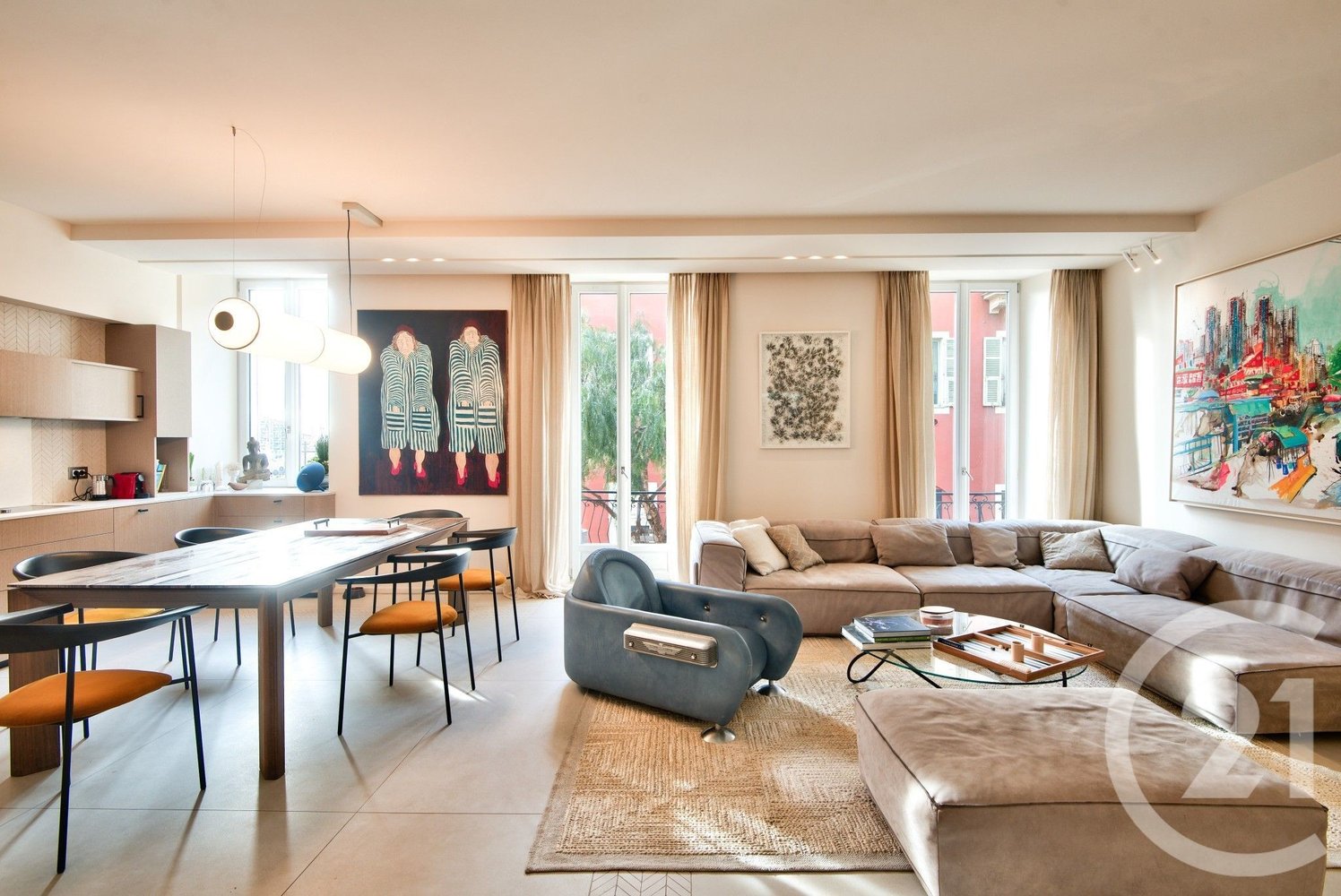 Property photo in Port