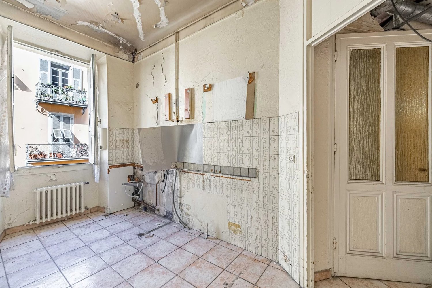 Property photo in Port