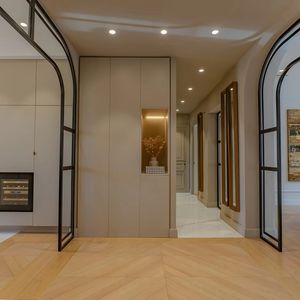 Property in Carre d'Argent