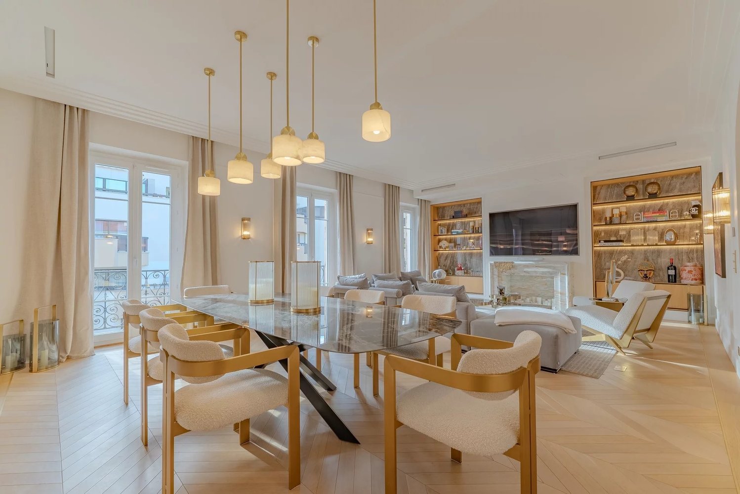 Property photo in Carre d'Argent