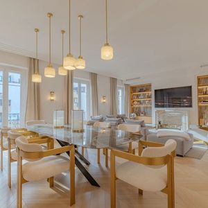 Property in Carre d'Argent