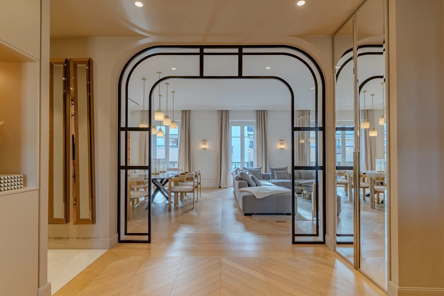 Property photo in Carre d'Argent