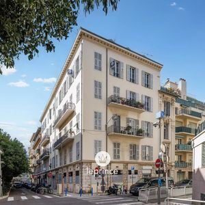 Property in Carre d'Argent