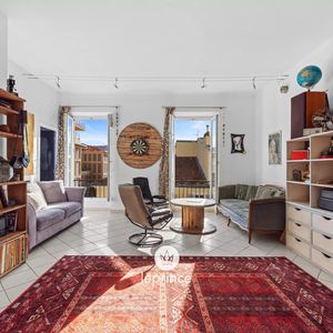 Property in Carre d'Argent