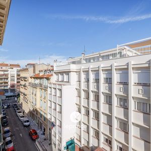 Property in Carre d'Argent