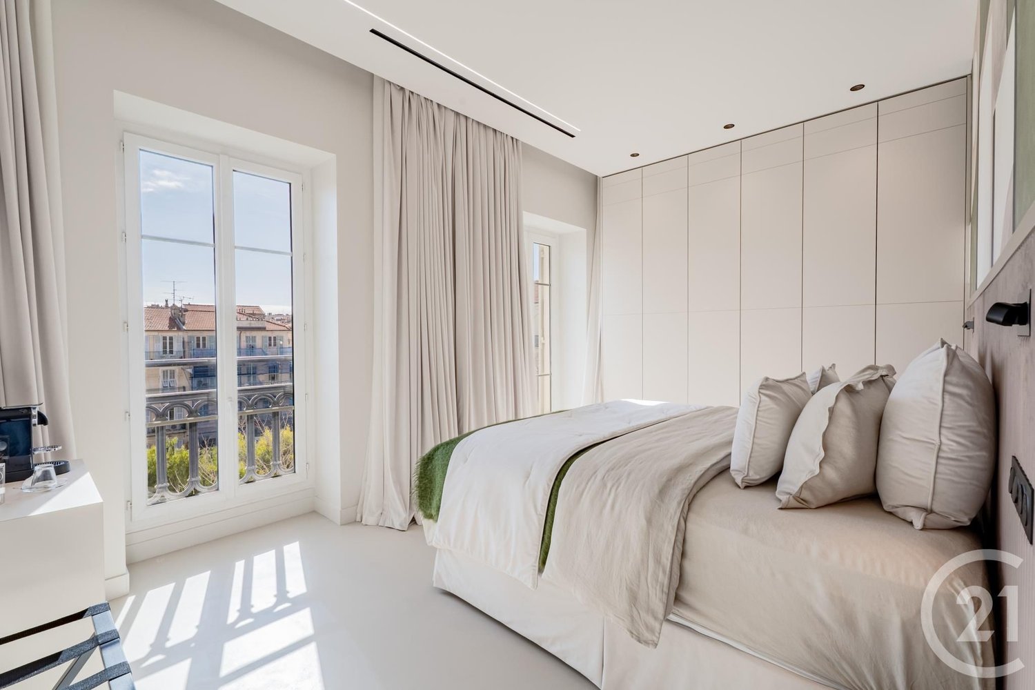 Property photo in Carre d'Argent