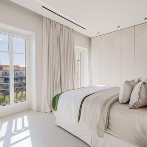 Property in Carre d'Argent