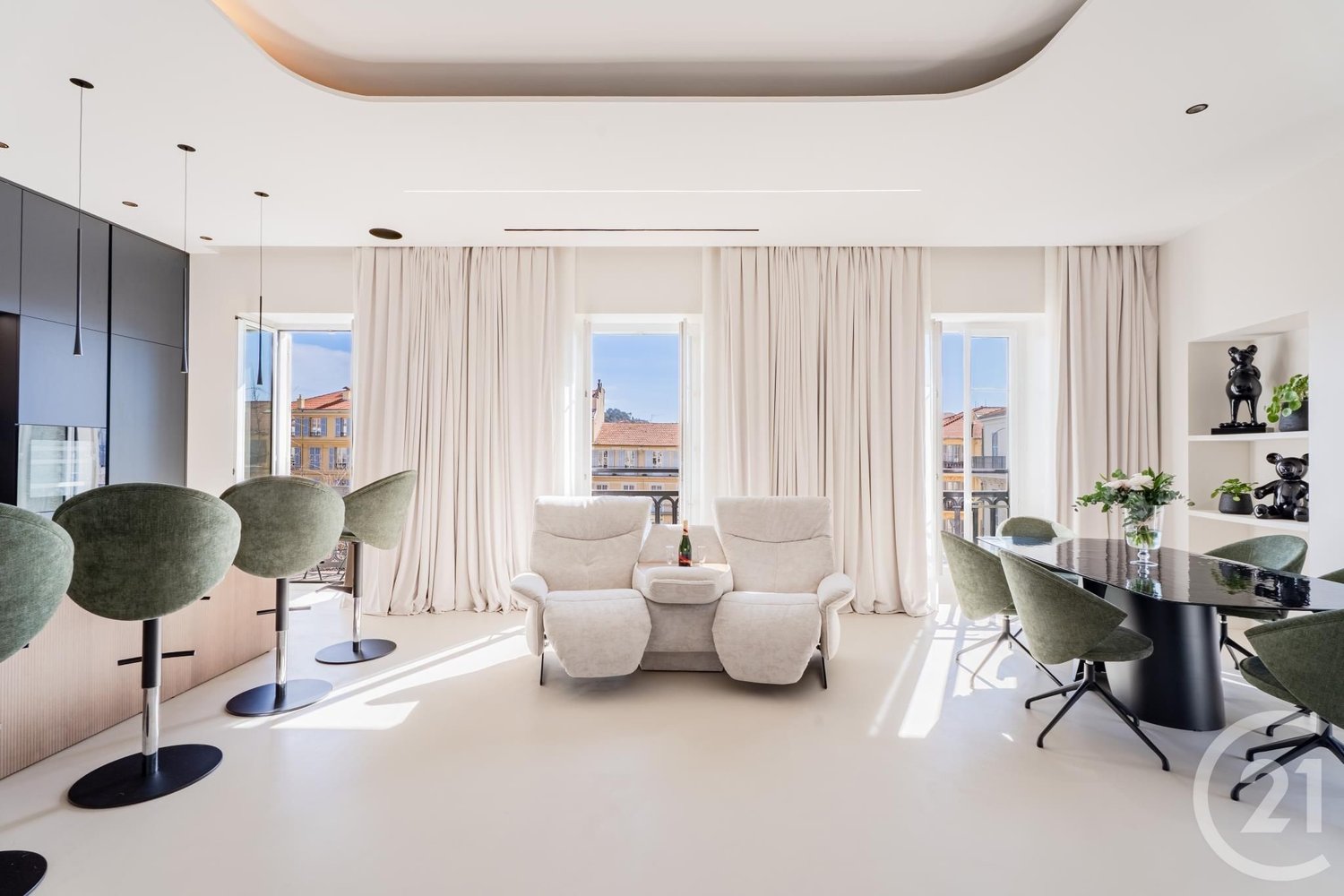 Property photo in Carre d'Argent