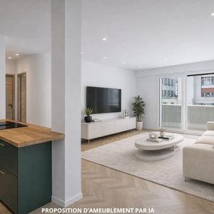 Property in Carre d'Or