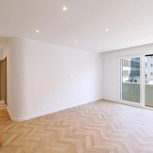 Property in Carre d'Or