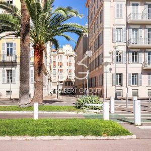 Property in Carre d'Argent