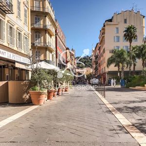 Property in Carre d'Argent