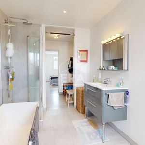 Property in Carre d'Argent