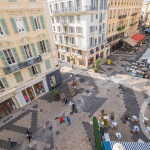 Property in Carre d'Argent