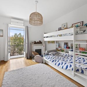 Property in Carre d'Argent