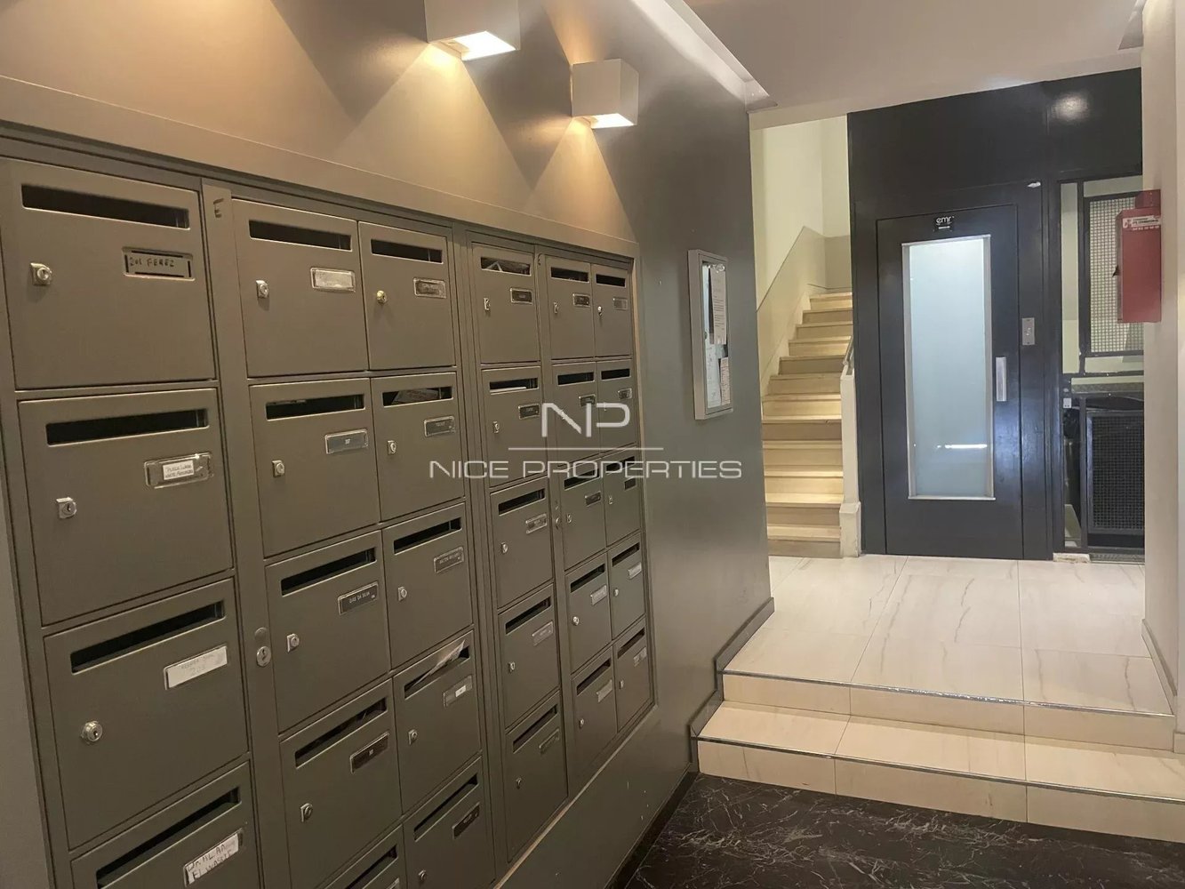 Property photo in Carre d'Argent