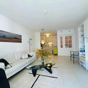 Property in Carre d'Argent