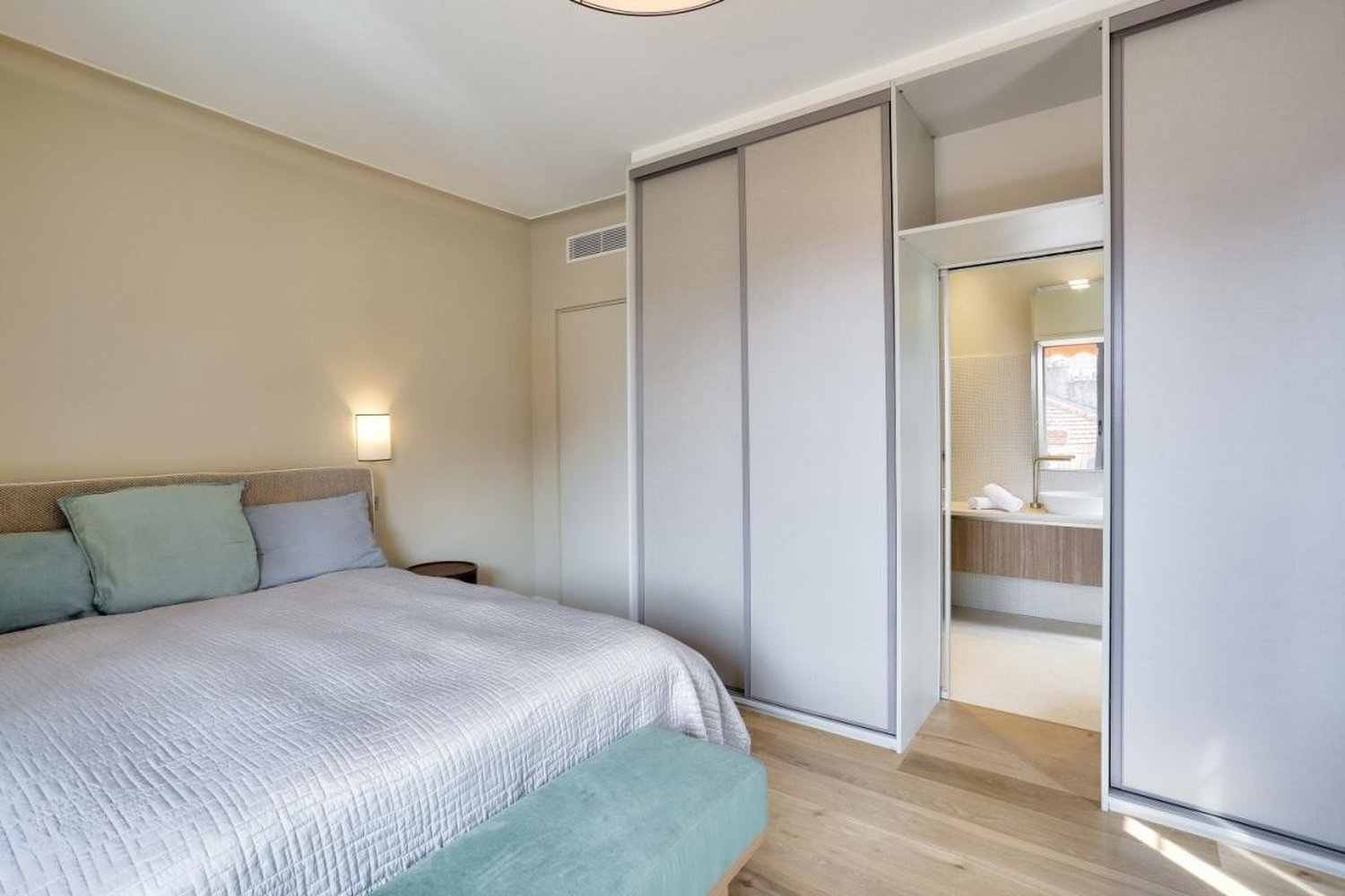 Property photo in Carre d'Argent