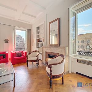 Property in Carre d'Argent