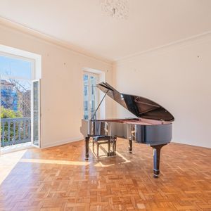 Property in Carre d'Argent