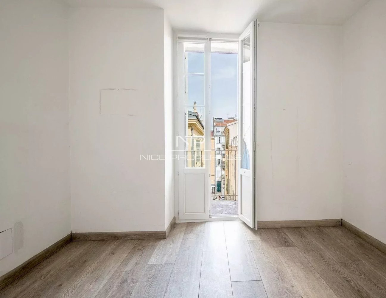 Property photo in Carre d'Argent