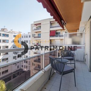 Property in Carre d'Argent