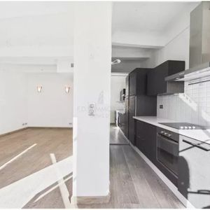 Property in Carre d'Argent