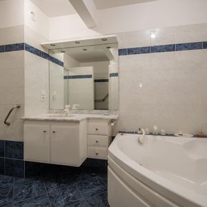 Property in Carre d'Argent