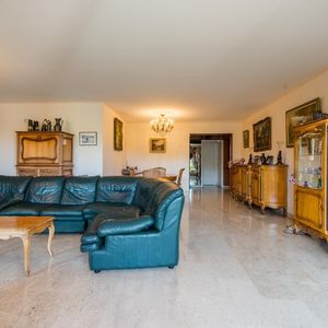 Property in Carre d'Argent