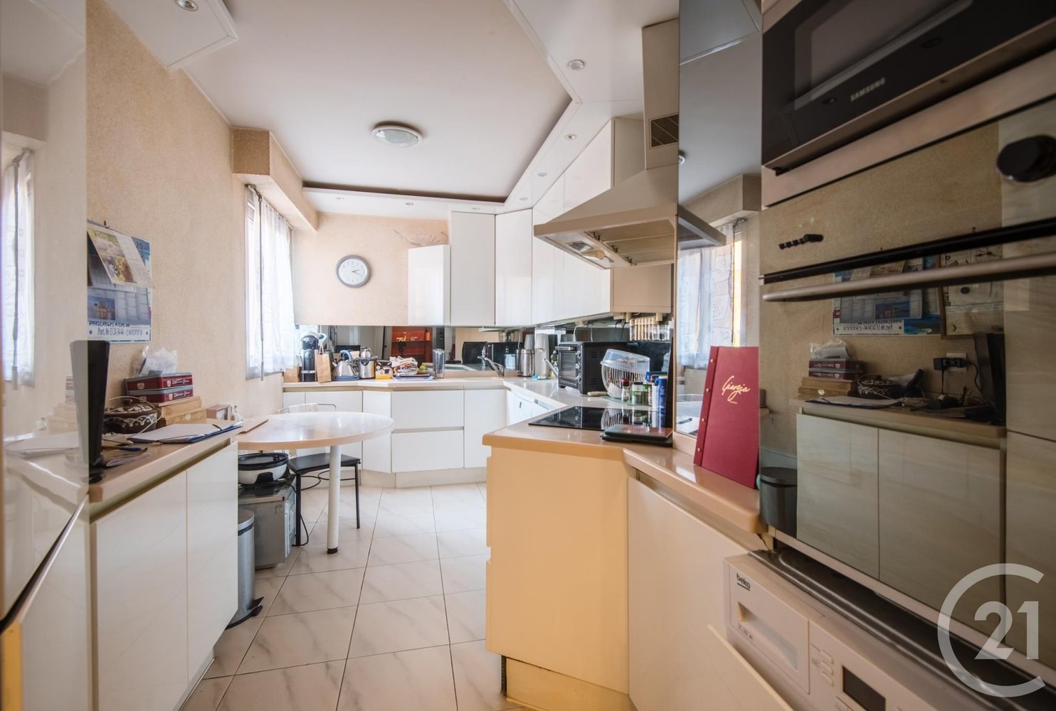 Property photo in Carre d'Argent