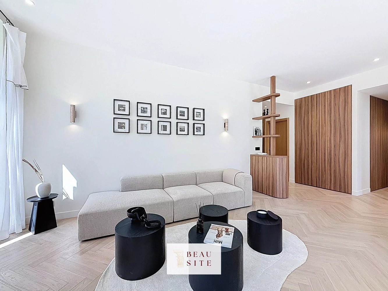 Property photo in Carre d'Argent