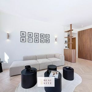 Property in Carre d'Argent