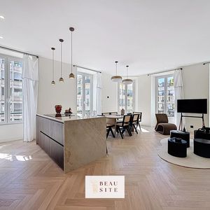 Property in Carre d'Argent