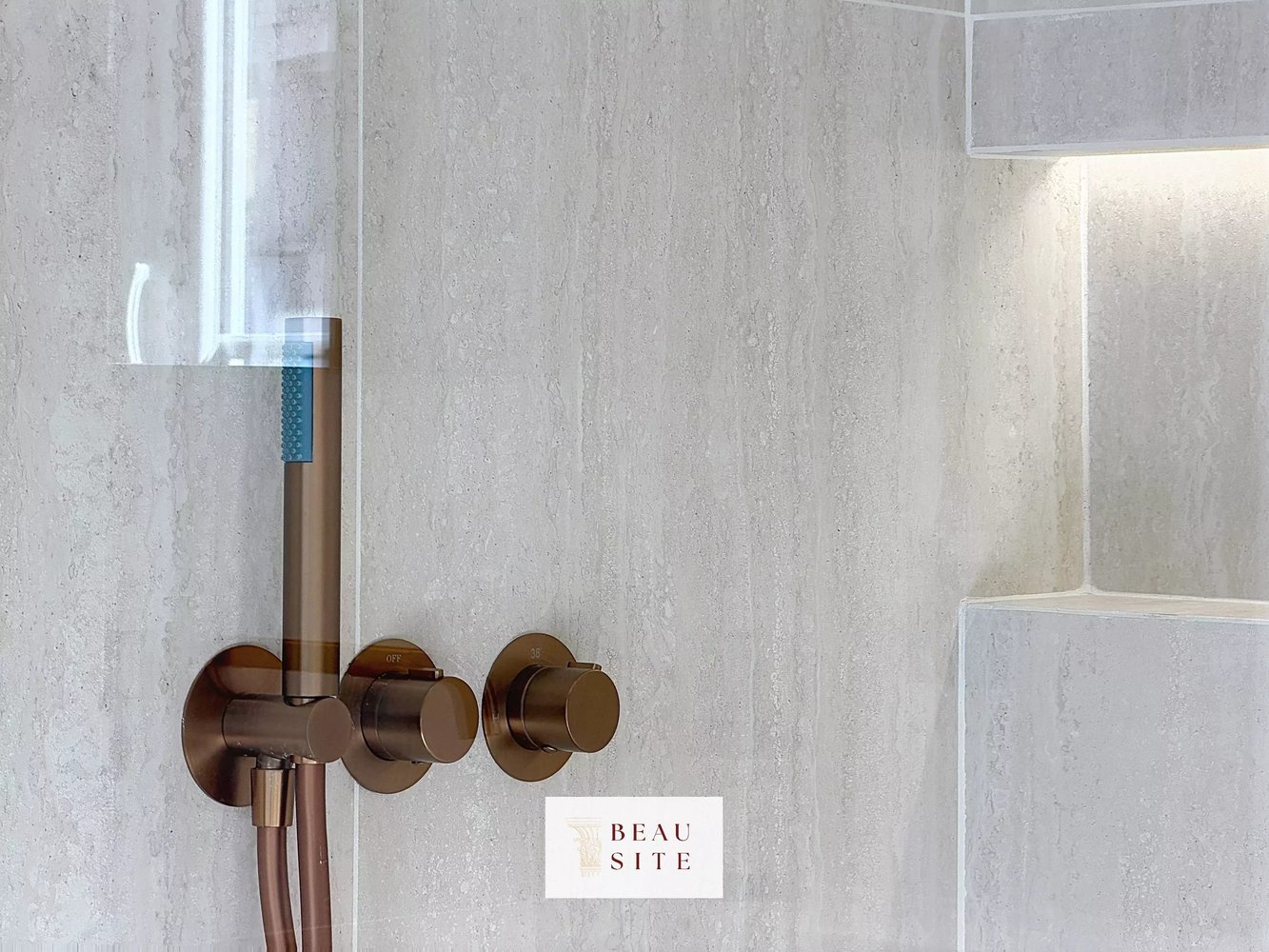 Property photo in Carre d'Argent