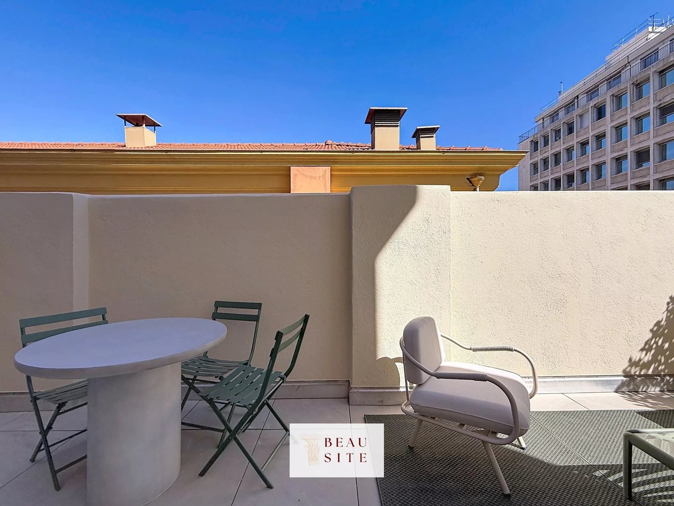 Property photo in Carre d'Argent