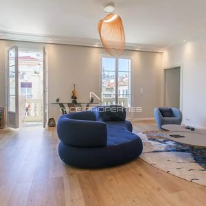 Property in Carre d'Argent