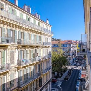 Property in Carre d'Argent