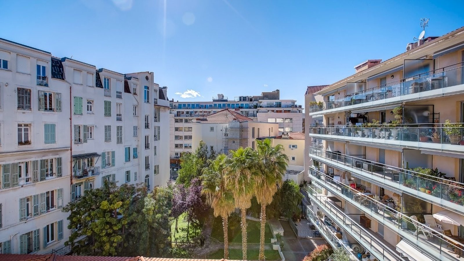 Property photo in Carre d'Argent