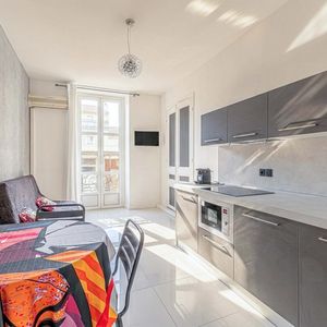 Property in Carre d'Or