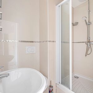 Property in Carre d'Or