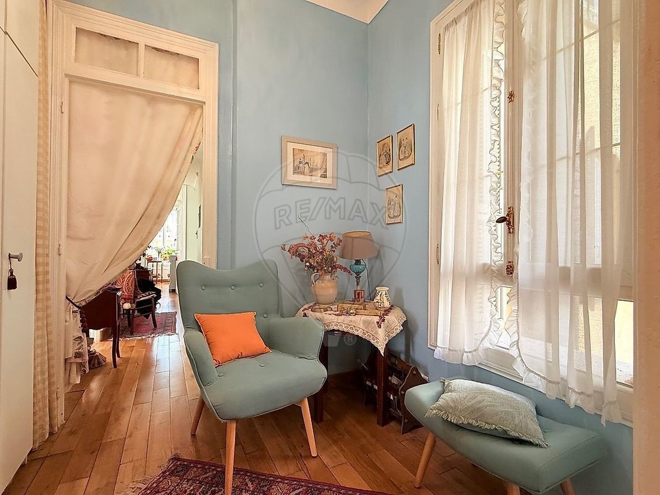 Property photo in Carre d'Or