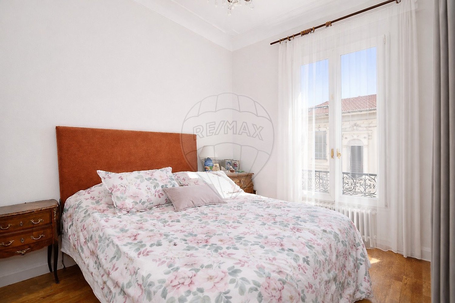 Property photo in Carre d'Or